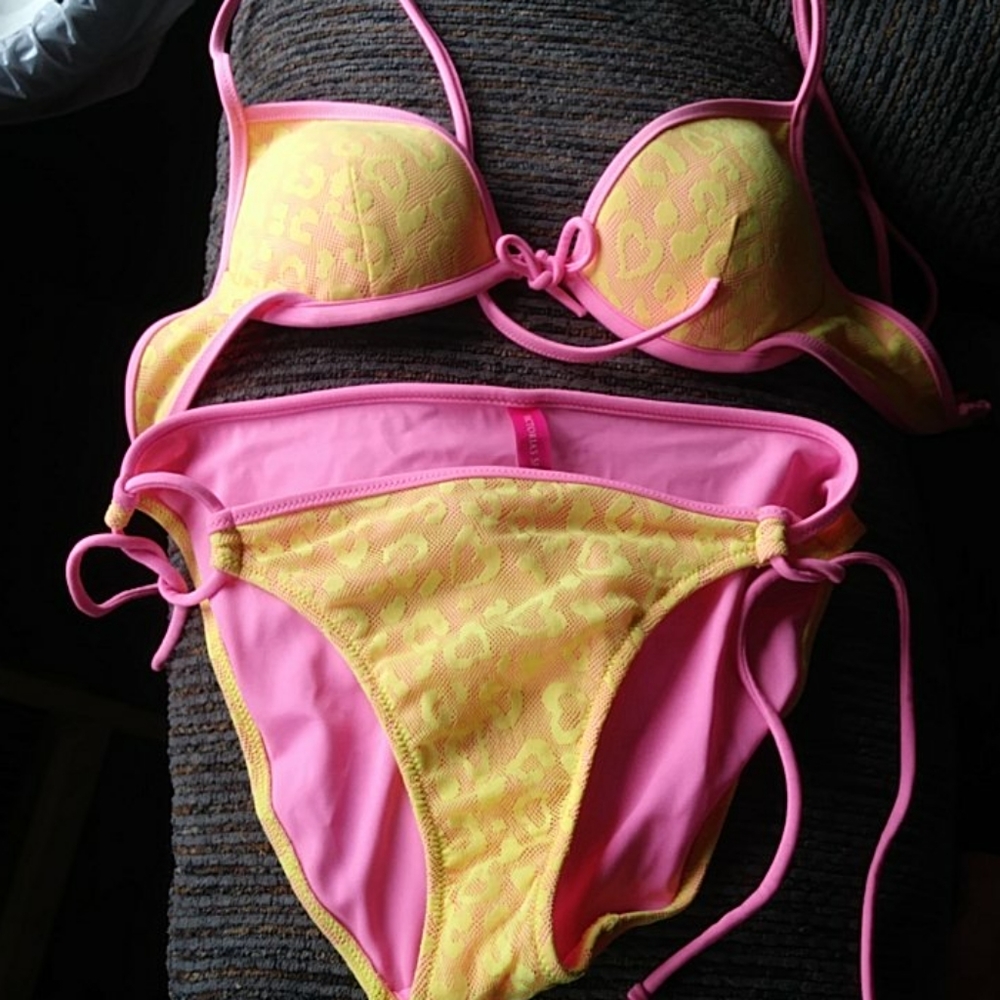 2 pc VS Bikini
